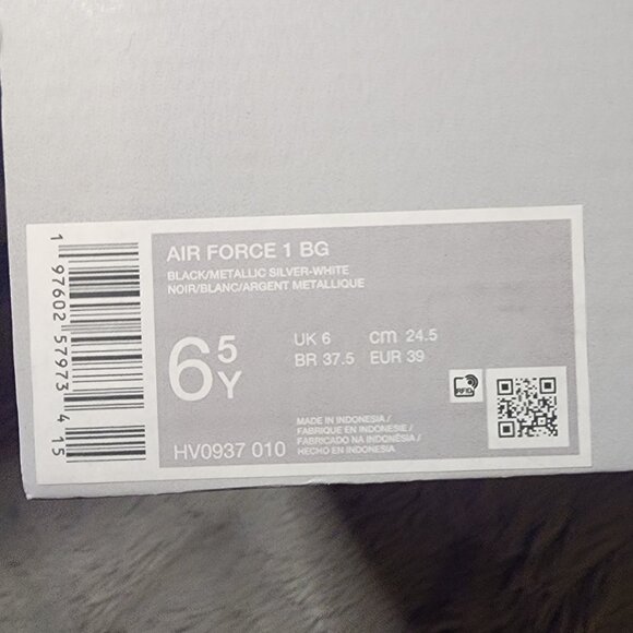 *NIB* Nike Air Force 1's  M 6.5 W 8 - Picture 6 of 9